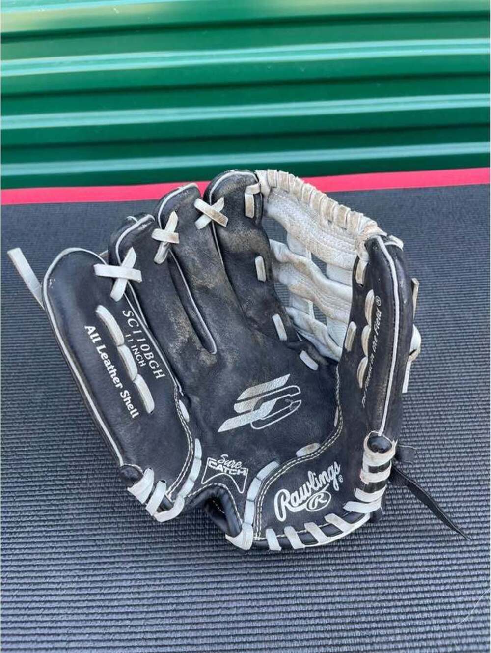 Rawlings Sure Catch SC110BGH 11 Inch Baseball Glove